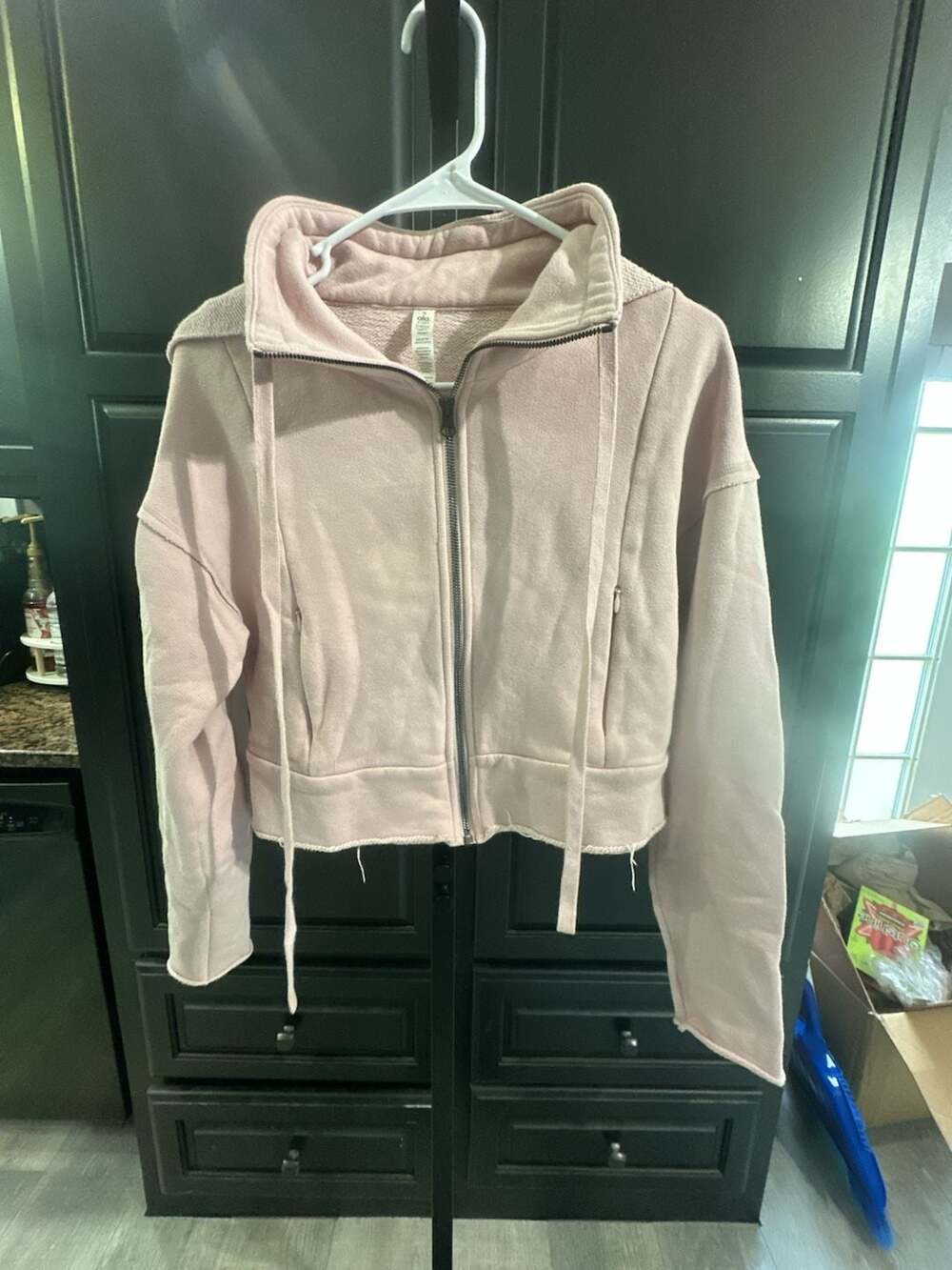 Alo Yoga Pink Cropped Muse Full Zip Hoodie#626